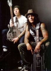 Runaway (feat. Warren Fitzgerald)