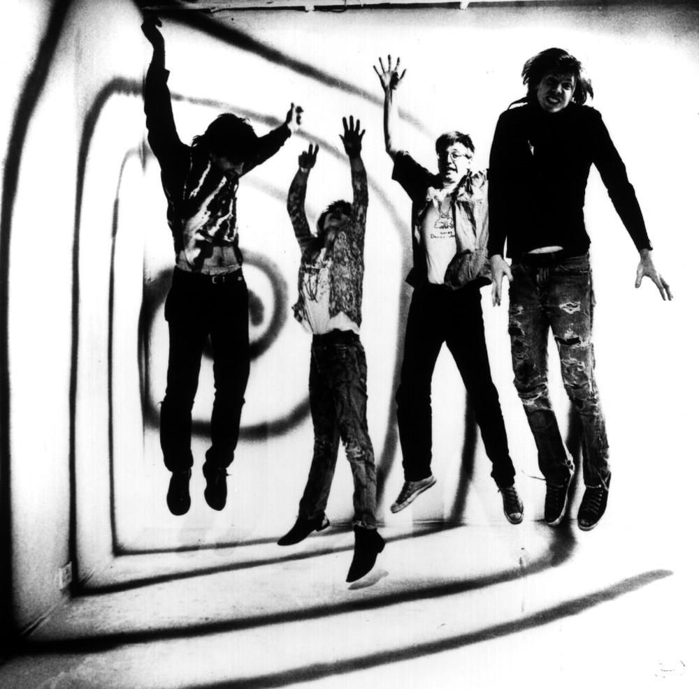 Silver Rocket - Sonic Youth - LETRAS.MUS.BR