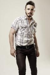 Raphael Mena