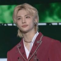 Red Lights (강박) (feat. Bang Chan)