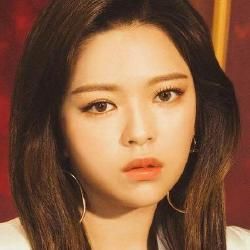 Foto de Yoo Jeongyeon