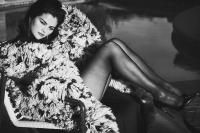 Let Somebody Go (feat. Coldplay)