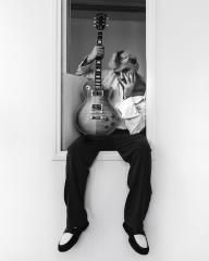 Elvis Drew