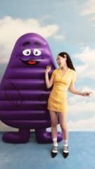 Life is a Bi… (인생은 나쁜X)