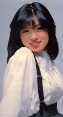 Akina Nakamori