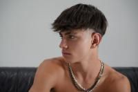 Hugo23