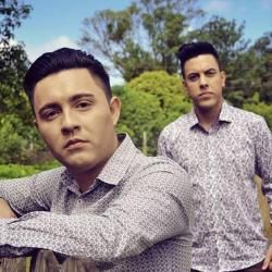 Foto de Máicon e Diego