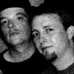 Foto de Late To Bloom