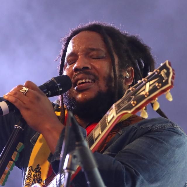 【まっちゃ】Stephen Marley - Rock Stone Rmx Rock Stone - YouTube