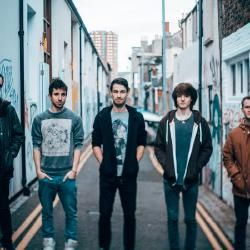 Foto de You Win Again Gravity