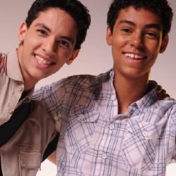 Foto de Hítallo e Elan