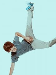 Lonely (feat. benny blanco)