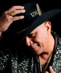 Uriel Henao