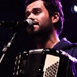 Foto de Marcelo Jeneci