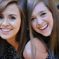 Foto de Megan And Liz