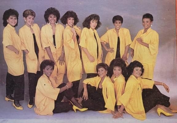 Las Chicas Del País