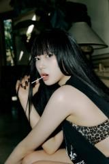 Lips (feat. Bolbbalgan4)