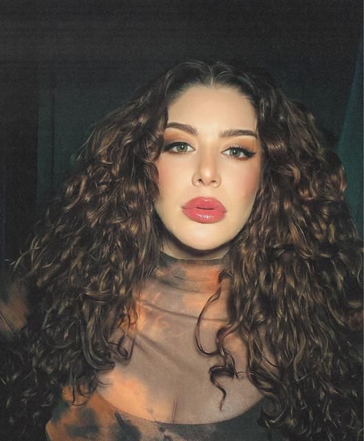Anna Yvette