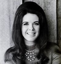 Susan Raye