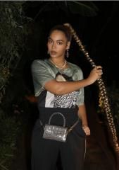Crazy In Love (feat. JAY-Z)