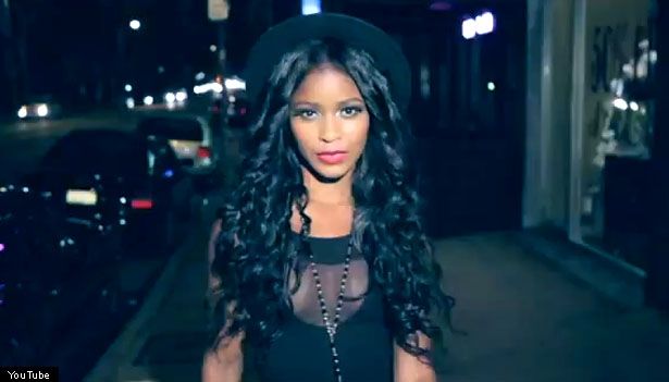 Simone Battle