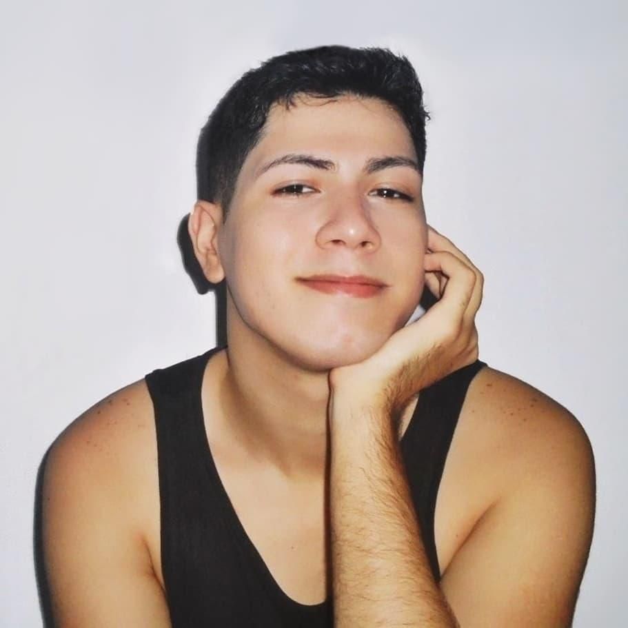 Queimando