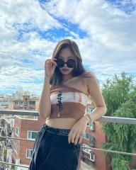 JENNIE