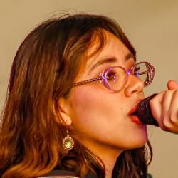 Photo of te vi en un planetario