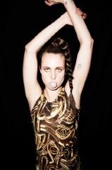 MØ