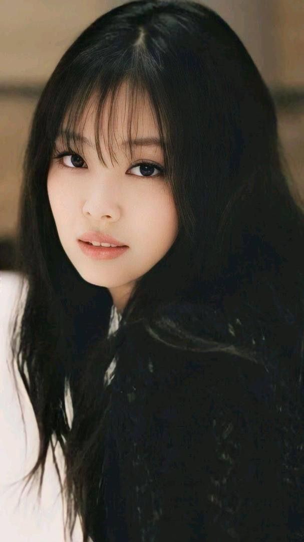 JENNIE