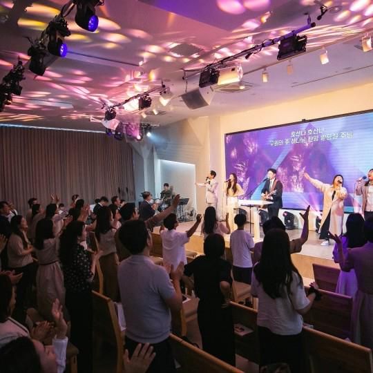 Worship House (Coreia)