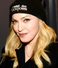 Give Me All Your Luvin’ (MDNA World Tour / Live 2012)