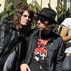 Foto de The Academy Is...