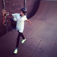 t r a n s p a r e n t s o u l (feat. Travis Barker)