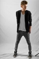 Colton Dixon