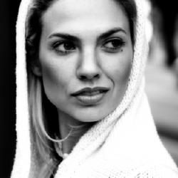 Photo of Mindy Gledhill