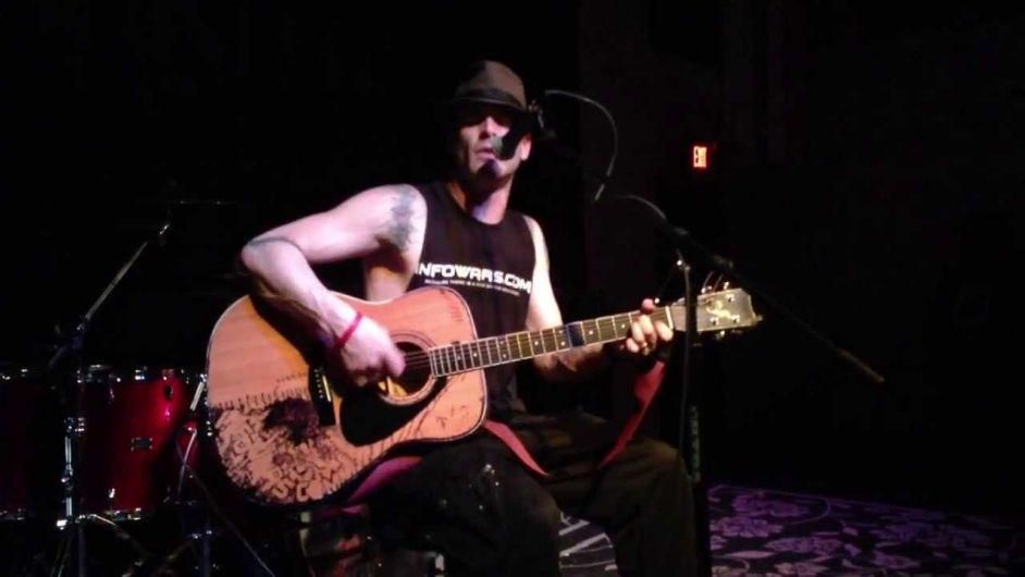 Michale Graves