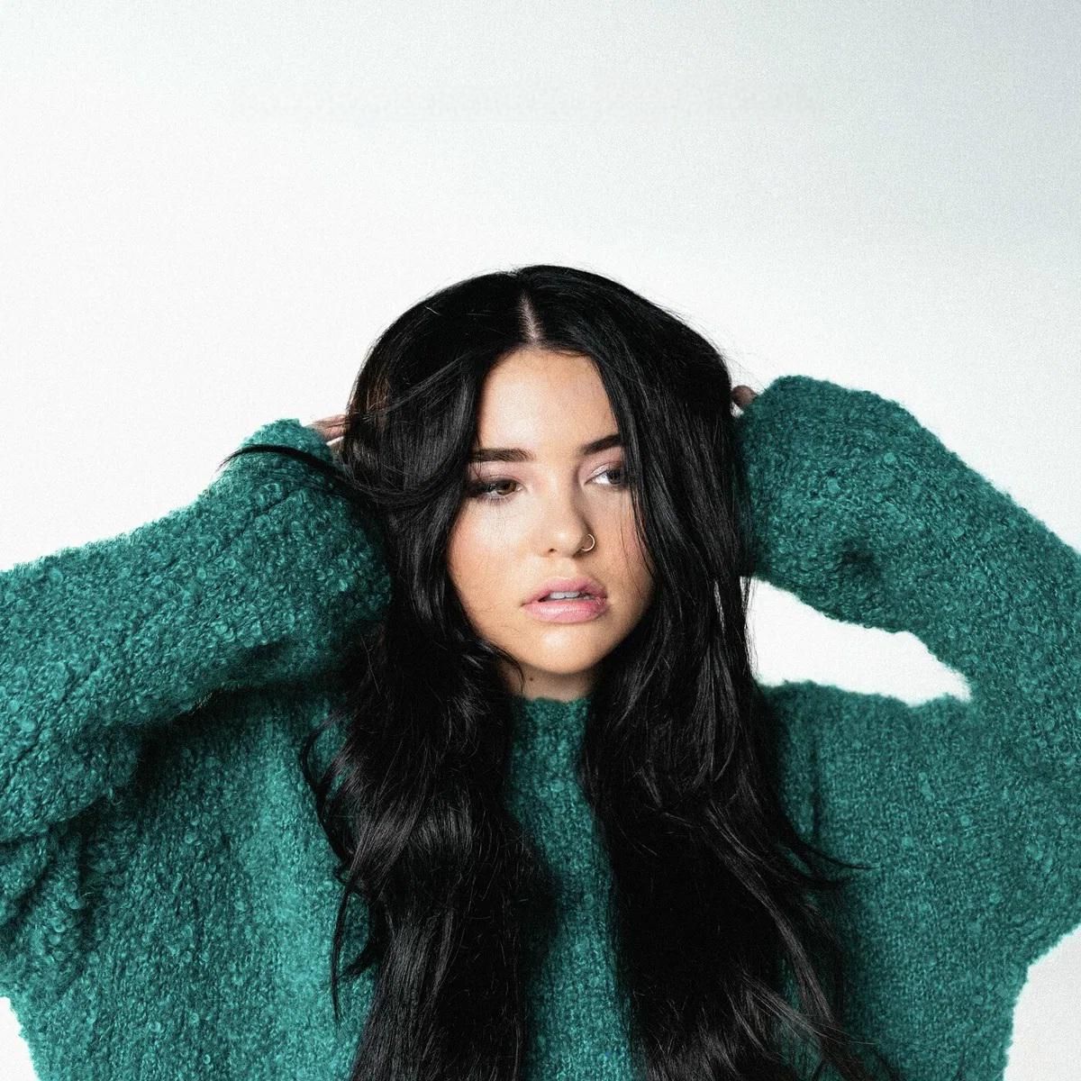 Lauren Spencer-Smith