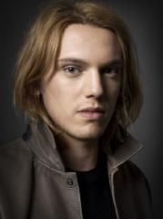 The Darling Buds (Jamie Campbell Bower)