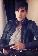 Dez Duron