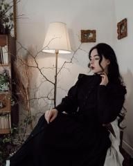 Заплетаю ветер на коротких волосах