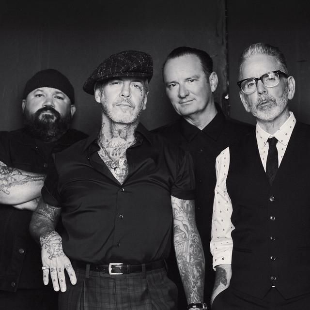 Social Distortion
