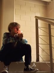 CASI PEGADO (Shout Out para Dillom)