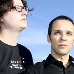 Foto de Nunca Mais, Brigitte