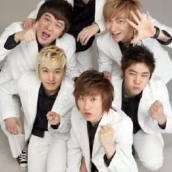 Foto de Super Junior T
