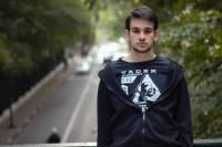 Onde Vai Coberto de Sangue?