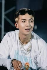 Hop In (feat. DPR LIVE)