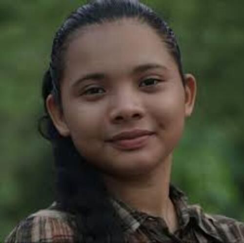 Yesmi Esther Moreno