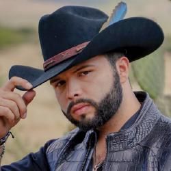 Photo of Leonardo Aguilar