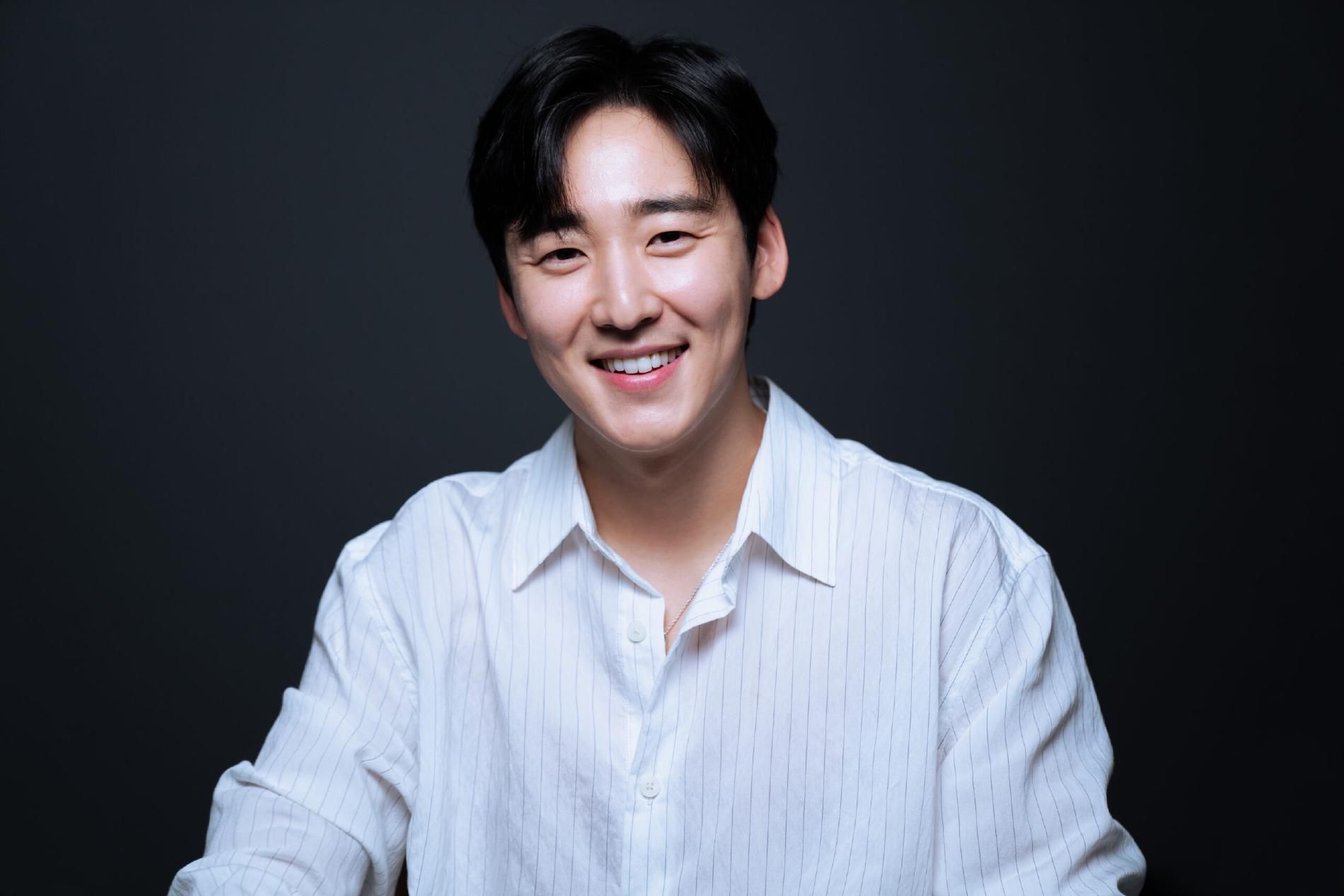 KEVIN Woo